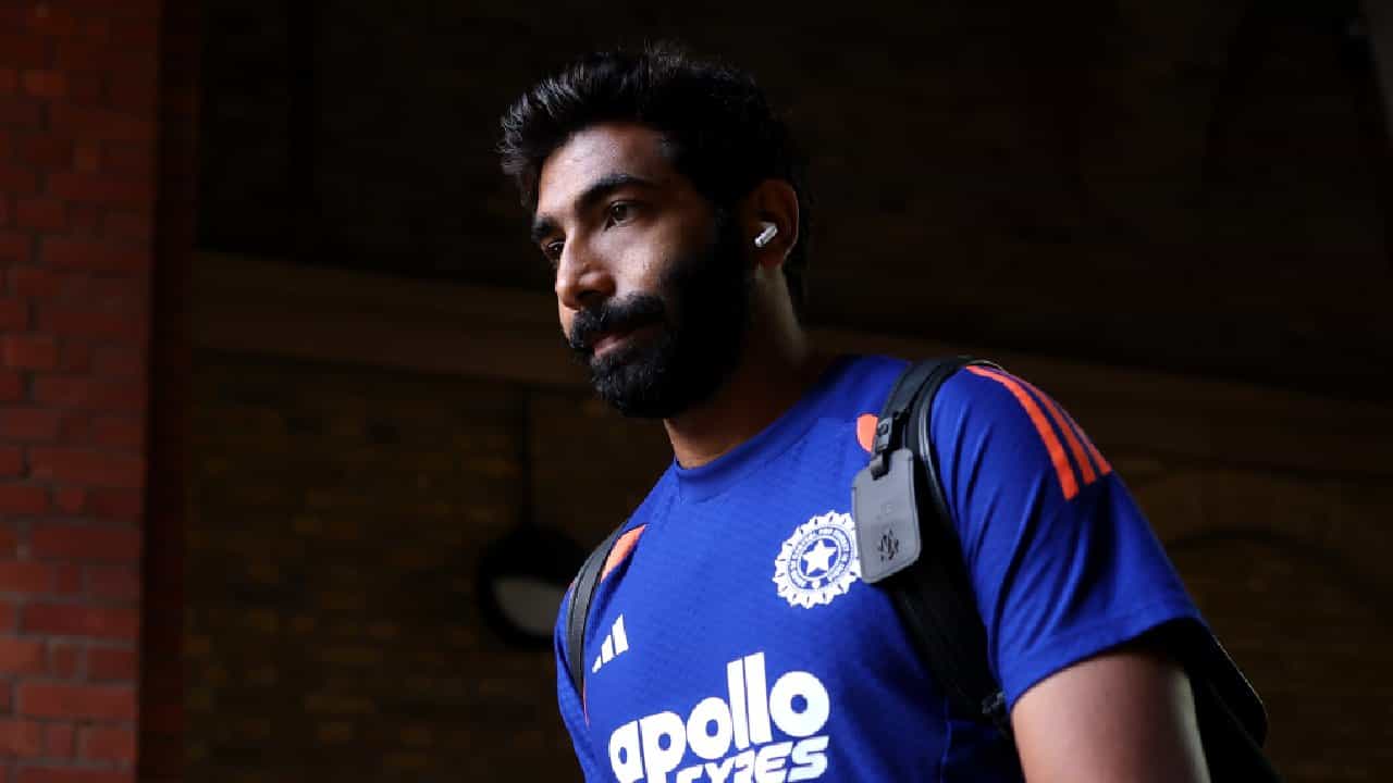 ബുറയ്ക്ക് പരുക്കുണ്ടോ? ഇല്ല, ഫിറ്റാണ് പക്ഷേ, ന്യൂസിലൻഡിനെതിരേ ഏകദിനത്തിൽ കളിച്ചേക്കില്ല- റിപ്പോർട്ട് ബുറയ്ക്ക് പരുക്കുണ്ടോ? ഇല്ല, ഫിറ്റാണ് പക്ഷേ, ന്യൂസിലൻഡിനെതിരേ ഏകദിനത്തിൽ കളിച്ചേക്കില്ല- റിപ്പോർട്ട്