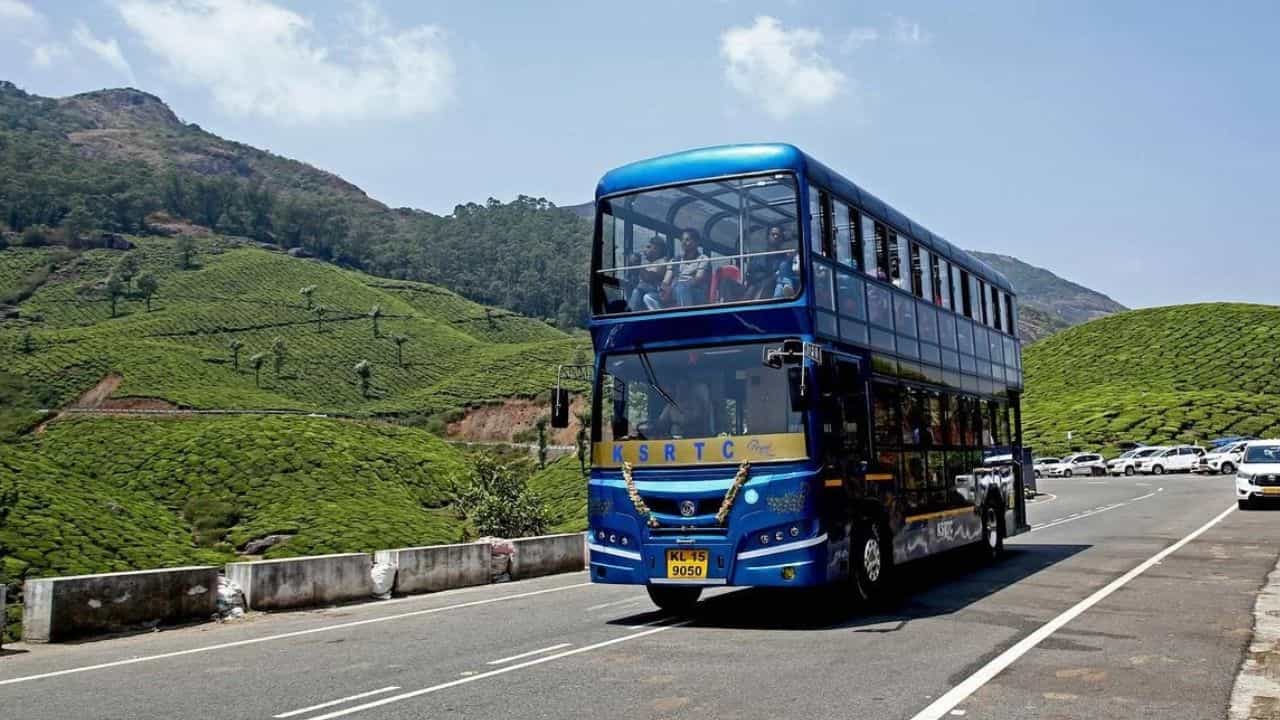 KSRTC Munnar Double Decker Bus: രാവിലെ 9 മുതൽ കെഎസ്ആർടിസി ഡബിൾ ഡെക്കർ ബസ്, മൂന്നാർ യാത്ര ഇനി കലക്കും; ബുക്ക് ചെയ്തോളൂ