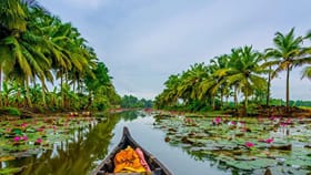 ടൂറിസ്റ്റ് ഗൈഡ് ആകാൻ അവസരം; ഇപ്പോൾ അപേക്ഷിക്കാം!