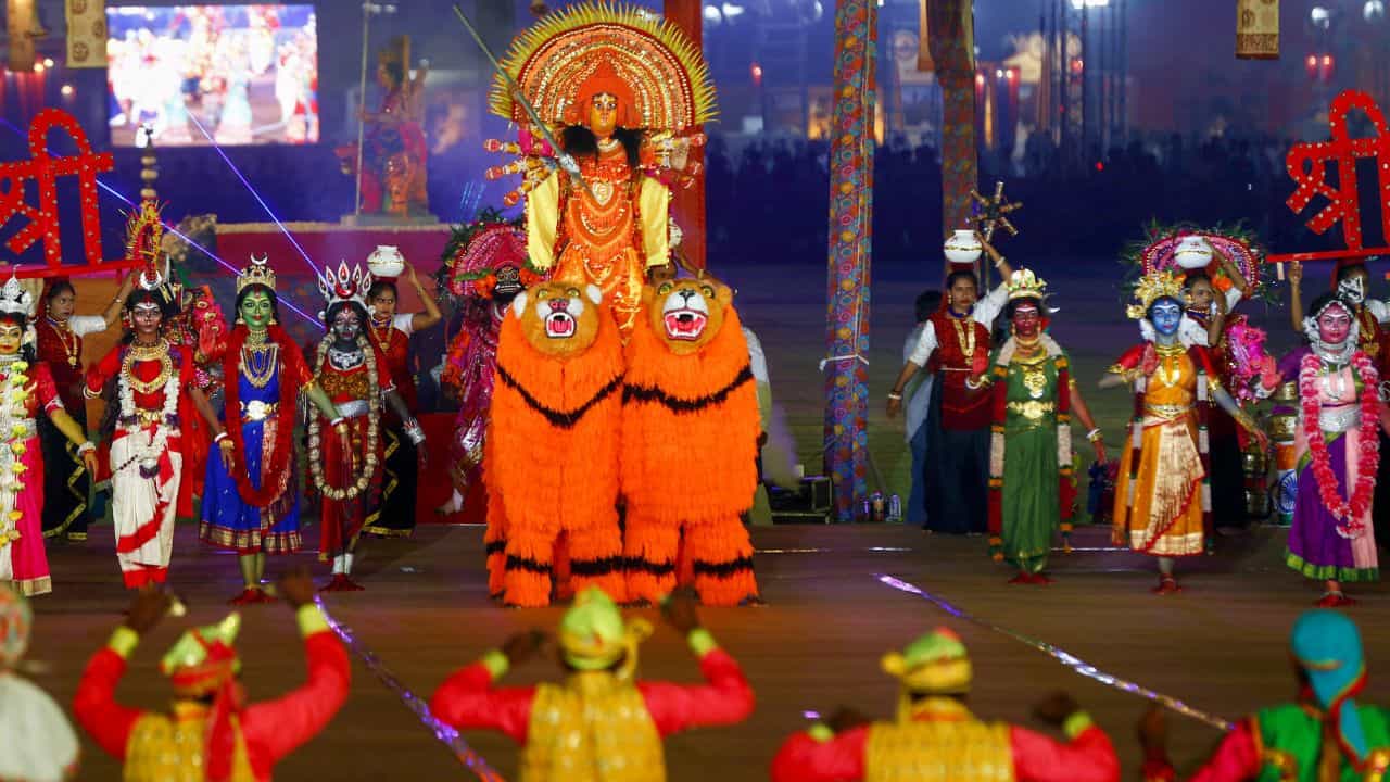 Navratri 2026 Day 4: നവരാത്രി നാലാം നാൾ കൂഷ്മാണ്ഡ ദേവിയെ ആരാധിക്കാം; പൂജാവിധിയും മന്ത്രവും അറിയാം