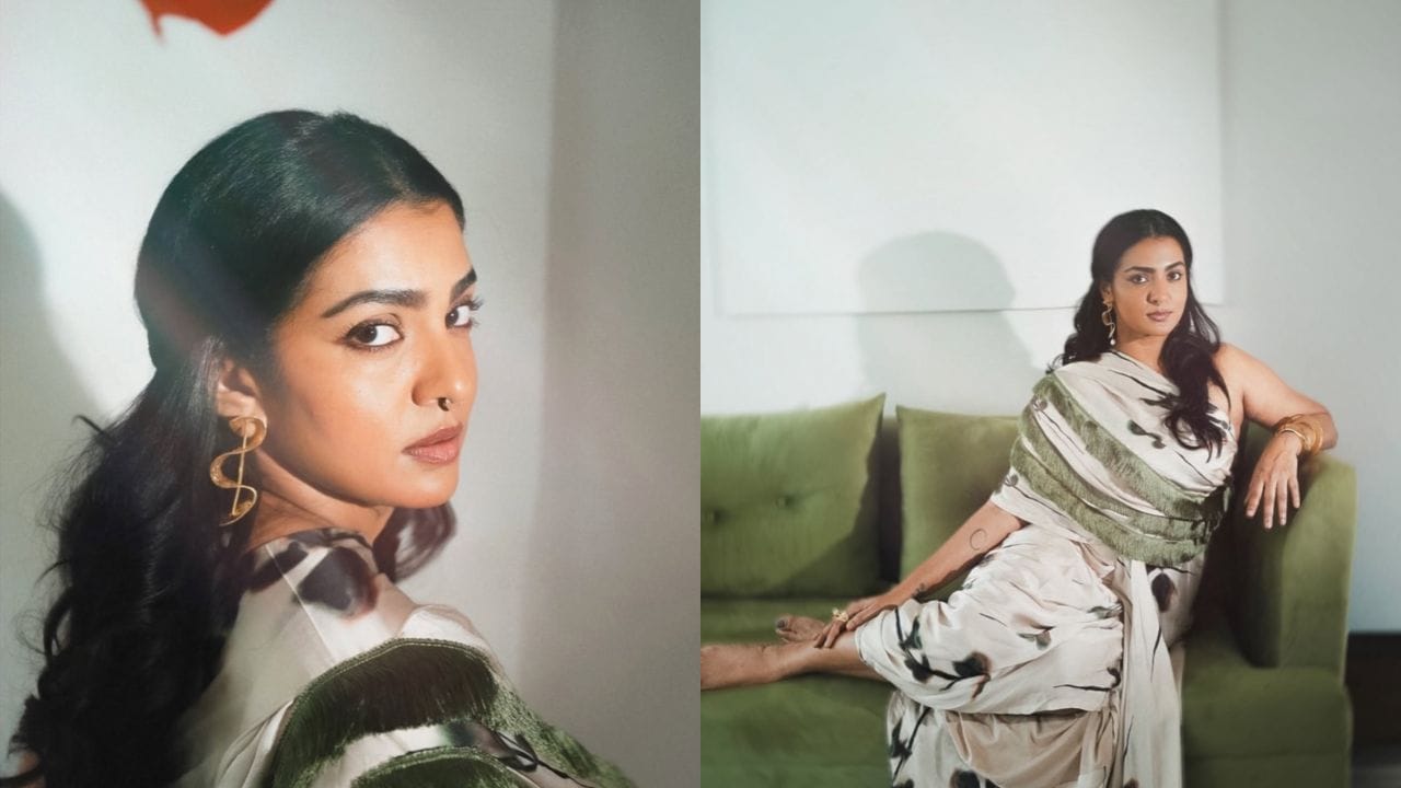 മലയാളി പ്രേക്ഷകരുടെ പിന്തുണ ഇല്ലായിരുന്നുവെങ്കിൽ താൻ എന്നേ സിനിമാ മേഖലയിൽ നിന്നും പൂർണ്ണമായും പുറത്താക്കപ്പെടുമായിരുന്നു. മറ്റു പല ഇൻഡസ്ട്രികളിലും ശക്തമായ നിലപാടുകൾ പറഞ്ഞ നടിമാർക്ക് അവിടെ അവസരങ്ങൾ നഷ്ടപ്പെട്ടിട്ടുണ്ട്. ഒരു ഘട്ടത്തിൽ താനും പുറത്താക്കപ്പെടലിൻ്റെ വക്കിൽ എത്തിയിരുന്നു. എന്നാൽ പിന്മാറാൻ താൻ തയ്യാറായിരുന്നില്ല എന്ന് പാർവതി വ്യക്തമാക്കി.