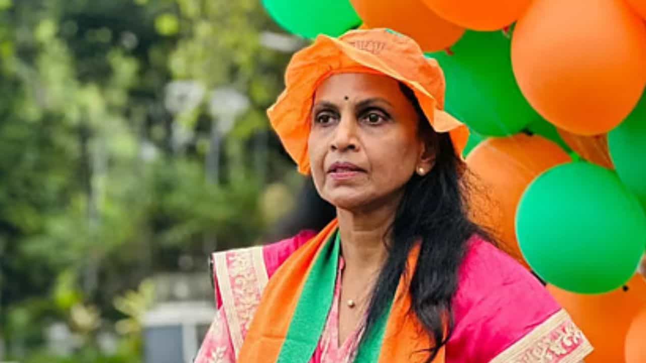 R Sreelekha: പുതിയ പദവികളോ? ആർ ശ്രീലേഖ രാജി പിൻവലിച്ചു R Sreelekha: പുതിയ പദവികളോ? ആർ ശ്രീലേഖ രാജി പിൻവലിച്ചു