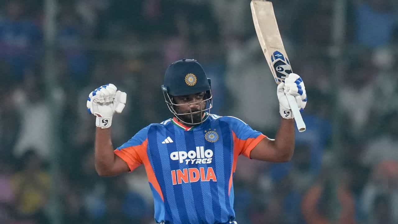 Sanju Samson: രോഹിത് കോലി പട്ടികയിൽ സഞ്ജുവും; ടി20യിൽ അപൂർവ നേട്ടം Sanju Samson: രോഹിത് കോലി പട്ടികയിൽ സഞ്ജുവും; ടി20യിൽ അപൂർവ നേട്ടം