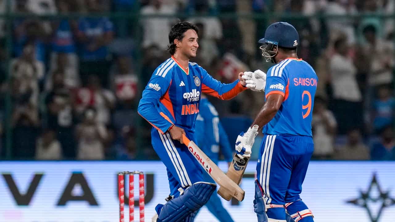 IND vs WI: ഓപ്പണര്‍മാരായി സഞ്ജുവും, അഭിഷേകും; വിന്‍ഡീസിനെതിരായ സാധ്യതാ പ്ലേയിങ് ഇലവന്‍