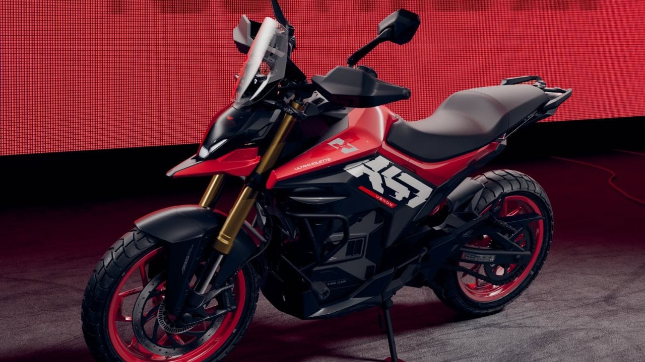 വാഹനത്തിലെ മോട്ടർ ഏകദേശം 40 bhp കരുത്തും വീൽ ഔട്ട് പുട്ടിൽ  550 Nm ടോർക്കും നൽകുന്നു. 2.7 സെക്കൻഡിൽ 0-60 kmph വേഗതയും, 5.9 സെക്കൻഡിൽ 0-100 kmph വേഗതയും കൈവരിക്കാൻ വാ​ഹനത്തിനാകുമെന്ന്  അൾട്രാവയലറ്റ് (Ultraviolette) അവകാശപ്പെടുന്നു. പരമാവധി വേഗത 155 kmph ആണ്. 