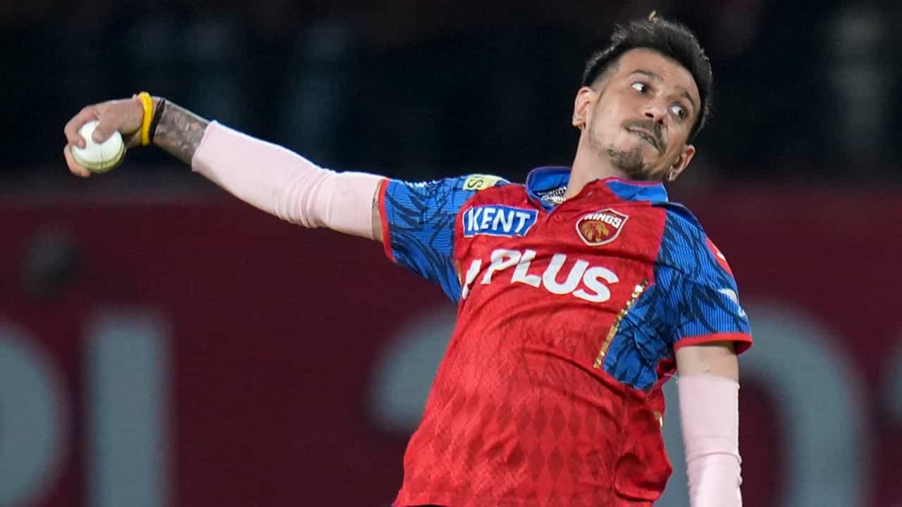 Yuzvendra Chahal: മദ്യത്തിന് അടിമയായിരുന്നു, ജീവിതത്തിൽ സംഭവിച്ചത് വലിയ നാശം; മനസ്സ് തുറന്ന് യുസ്വേന്ദ്ര ചഹൽ Yuzvendra Chahal: മദ്യത്തിന് അടിമയായിരുന്നു, ജീവിതത്തിൽ സംഭവിച്ചത് വലിയ നാശം; മനസ്സ് തുറന്ന് യുസ്വേന്ദ്ര ചഹൽ
